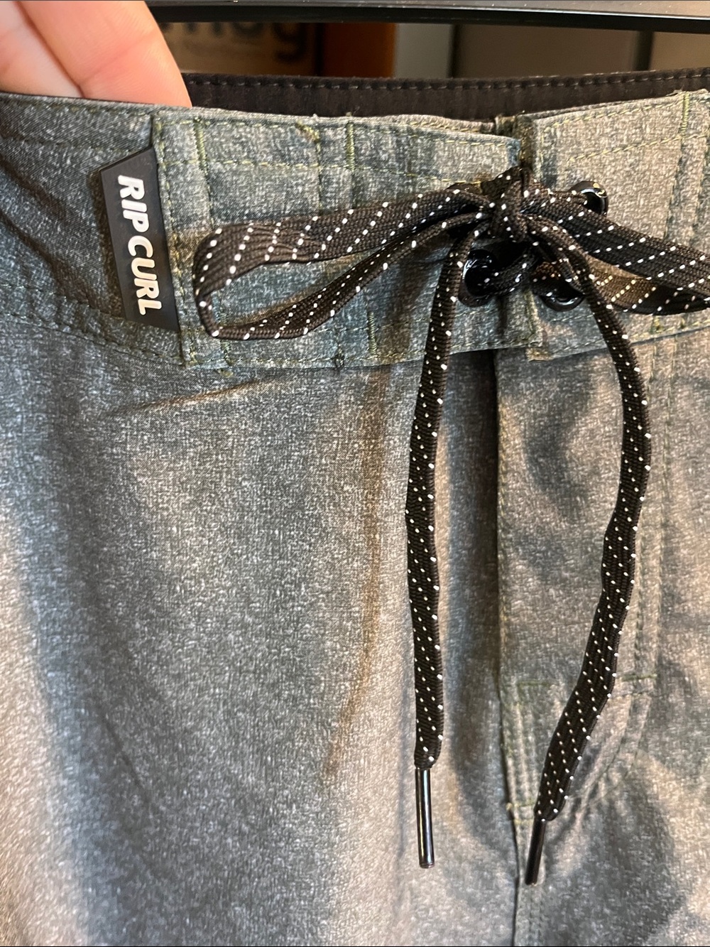 RIPCURL Mirage Board Shorts Swim Trunks Olive Green Drawstring Resortwear Sz 36